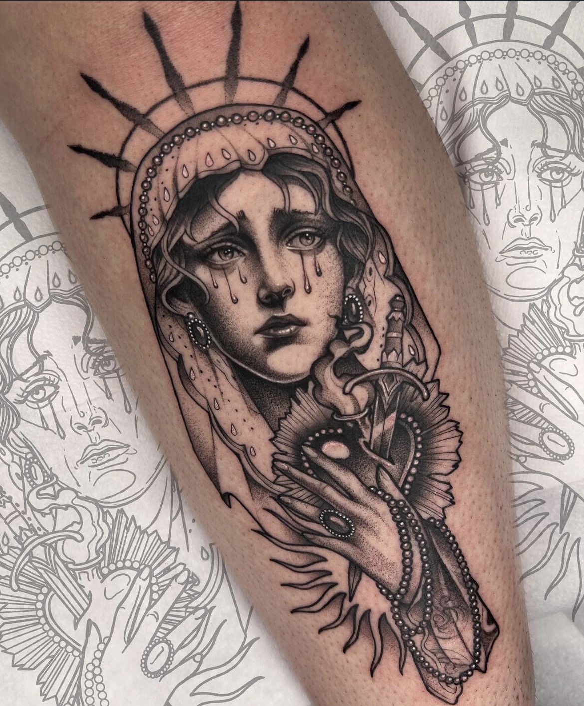 Neo-Traditional tattoo example — London's Glitch